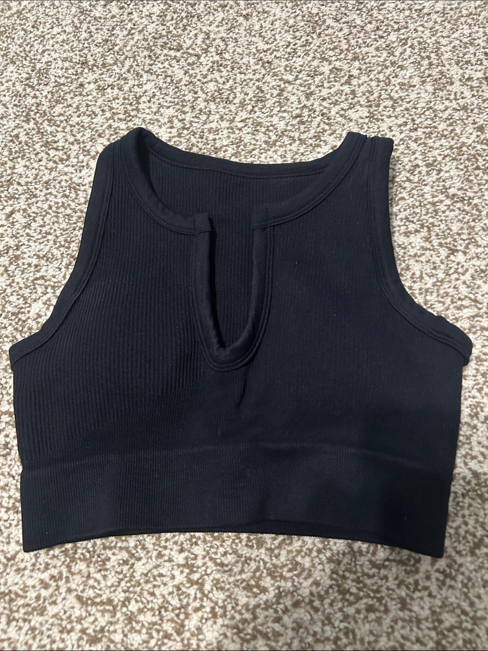 Amazon Black Ribbed Keyhole Crop Tank - Picture 3 of 3